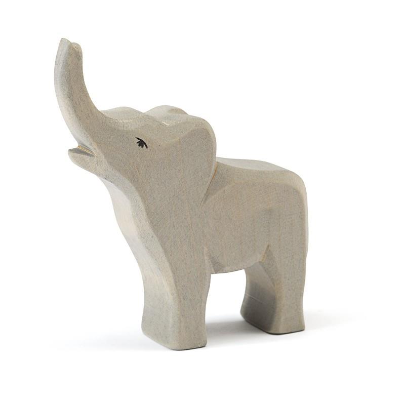 OSTHEIMER Elefant petit aixecant la trompa (20422) | 4035198204226 | Llibreria Sendak