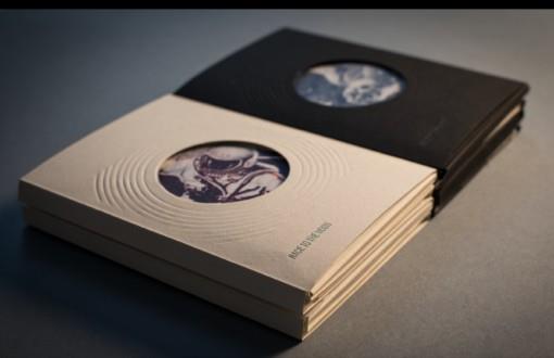 Race to the moon | 9999900004809 | per(r)ucho | Llibreria Sendak