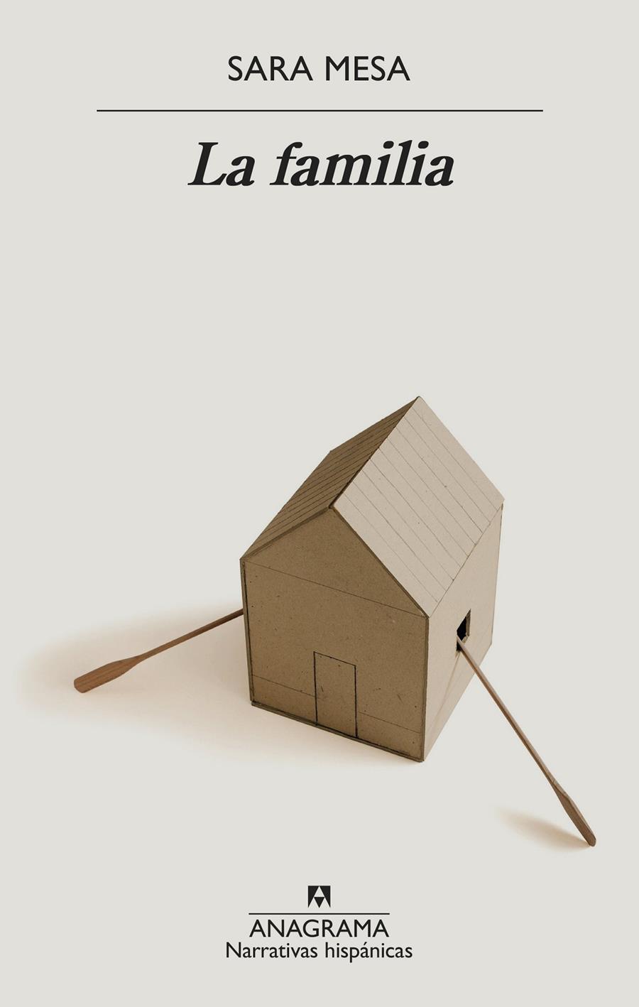 La familia | 9788433999542 | Mesa, Sara | Llibreria Sendak
