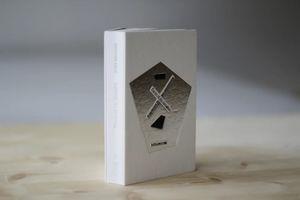 Pieces of my thoughts / Fragmentos de mis pensamientos | 9788469784563 | Pacovska, Kveta | Llibreria Sendak