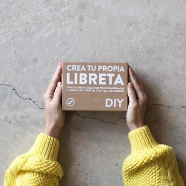 FÁBRICA DE TEXTURAS KIT Crea tu propia libreta | 9999900005134 | Llibreria Sendak